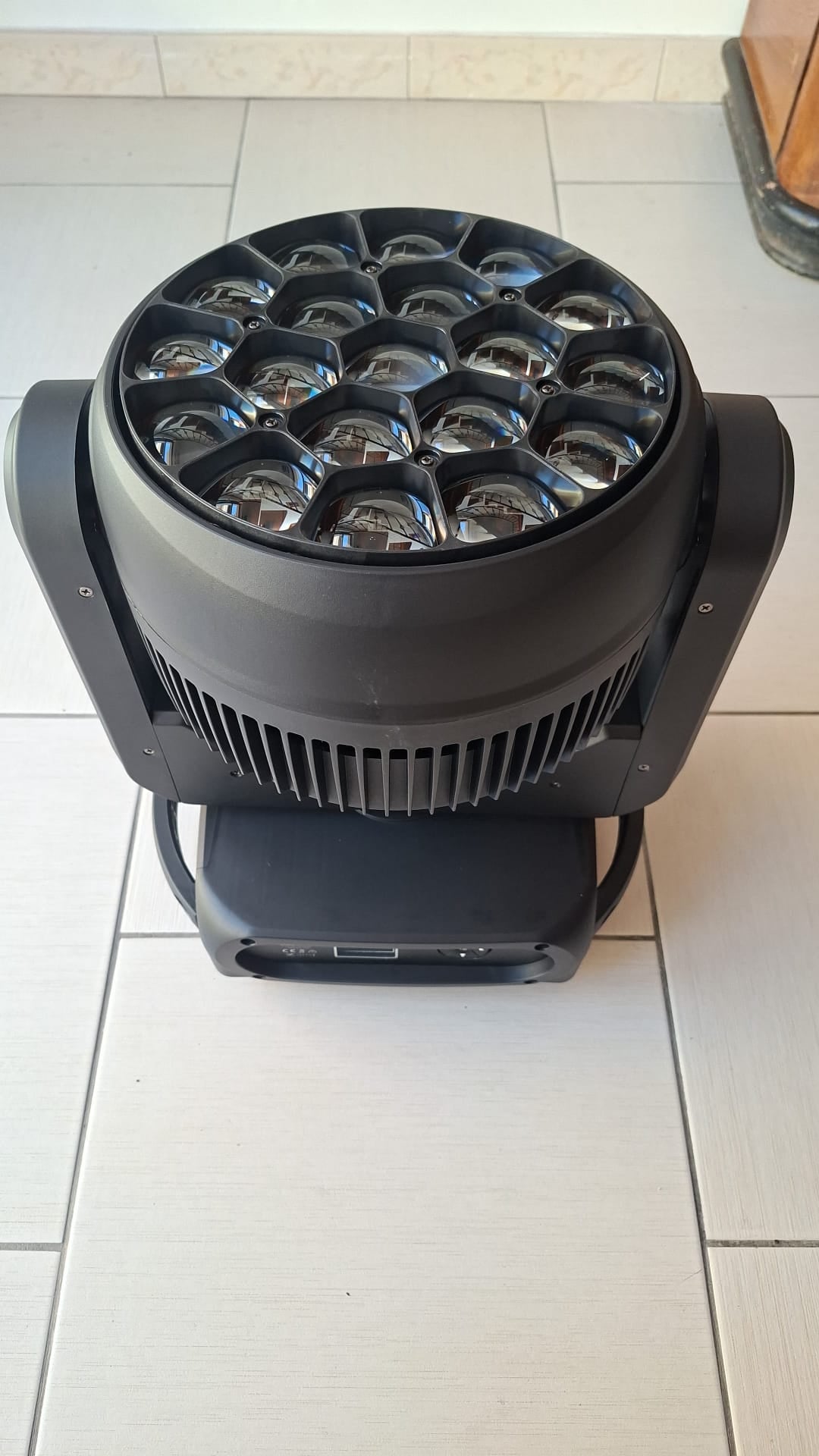 testa mobile Wash 19x40