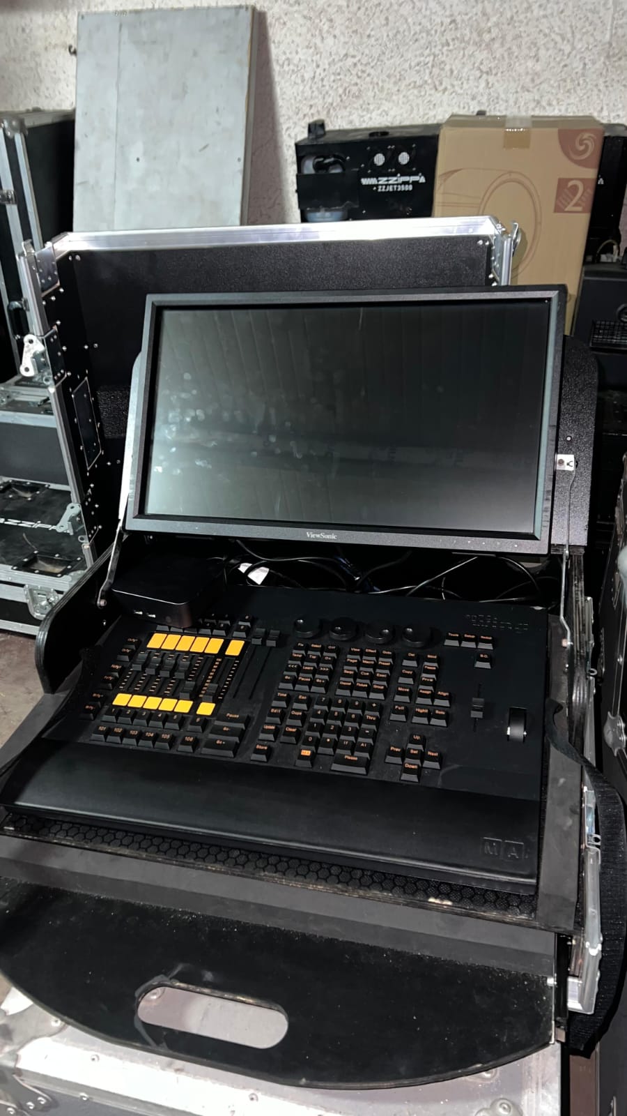 USATO mixer luci ma 2 wing