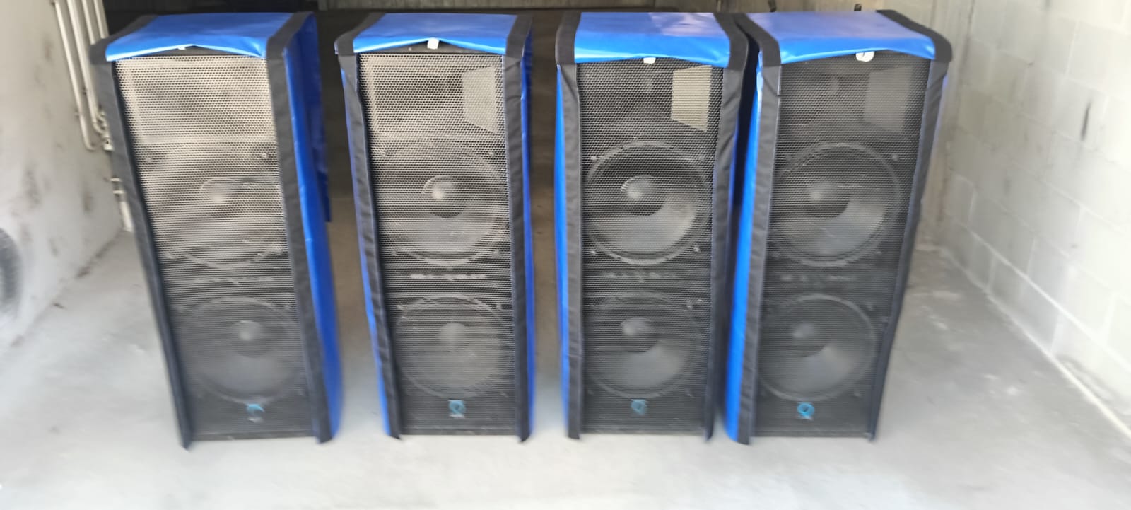 USATO SISTEMA AUDIO QUBE Q215 + Q18