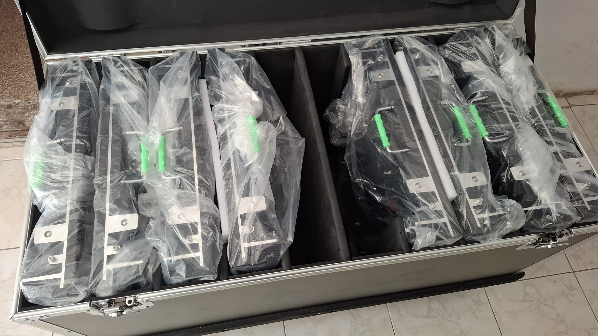 USATO 8 Cabinet Outdoor P3.9 500x500